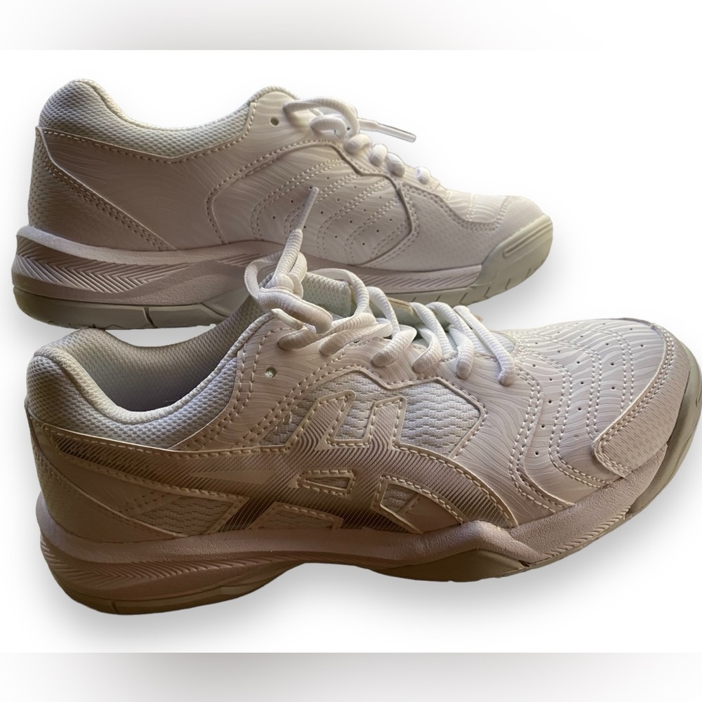 ASICS Gel - Dedicate 
Women's Tennis Shoe 
Size 7